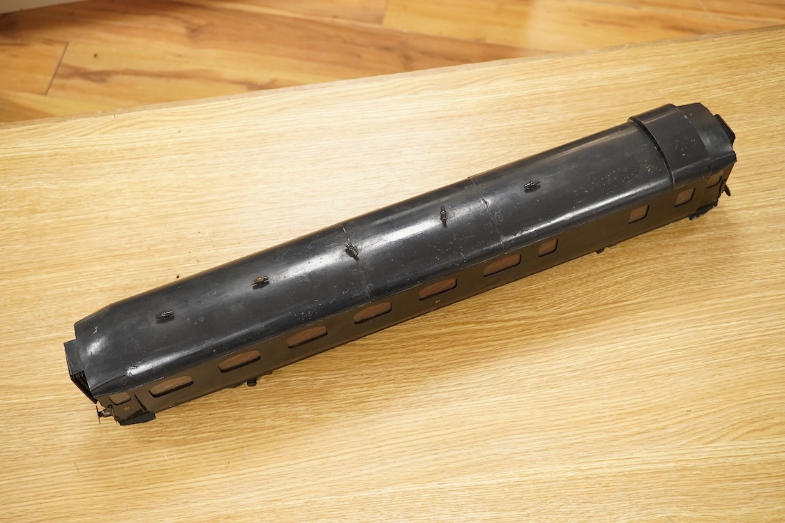 Four Gauge One Continental bogie coaches; two in very dark Green livery, and two ‘Trains Rapides Nord’ in dark green, including some scratch building and possible adaptation from kits